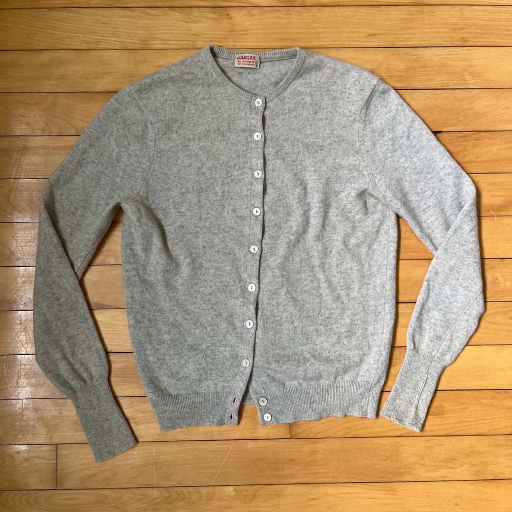Jaeger Gray 100% Cashmere Crew Neck Cardigan Made in Great Britain Vintage Sz 36